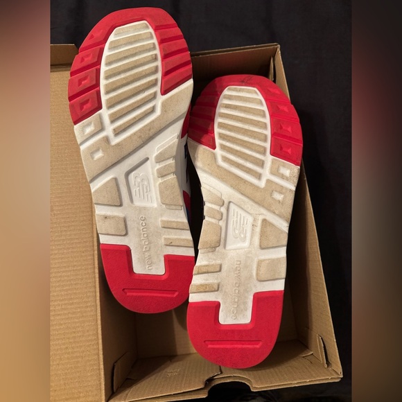 New Balance - EUC men’s 8/women's 9.5 - Picture 5 of 6